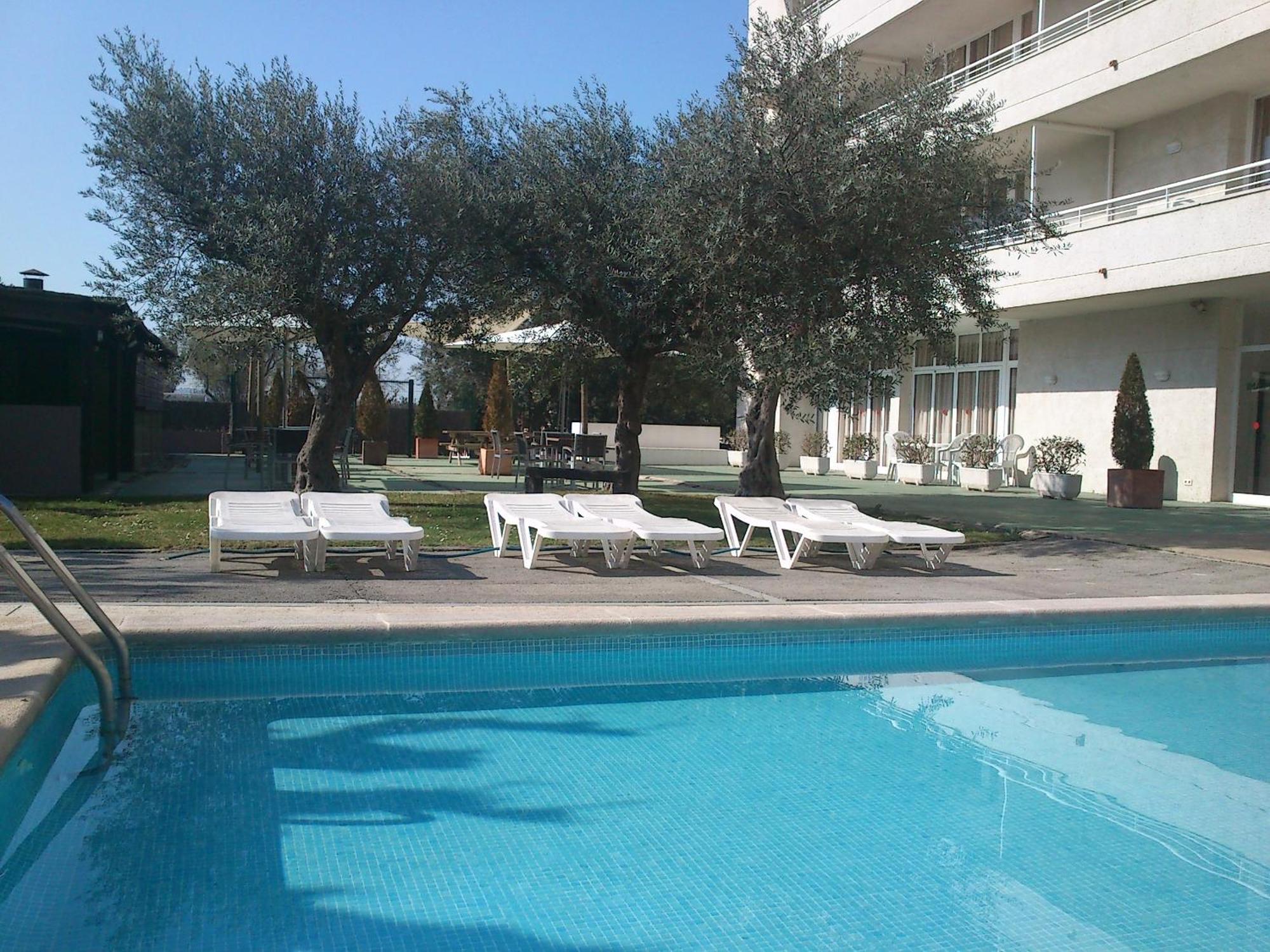 Apartamentos Miami 레스타르티트 외부 사진
