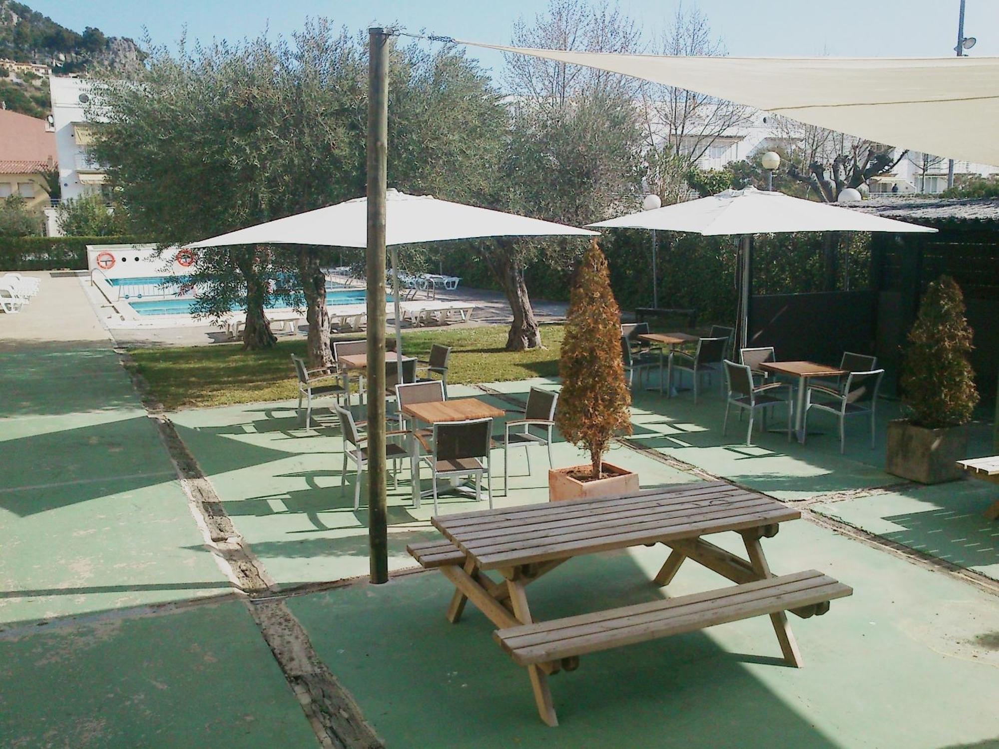 Apartamentos Miami 레스타르티트 외부 사진