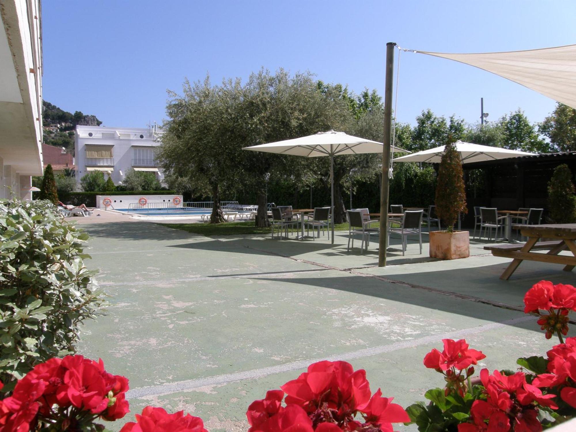 Apartamentos Miami 레스타르티트 외부 사진
