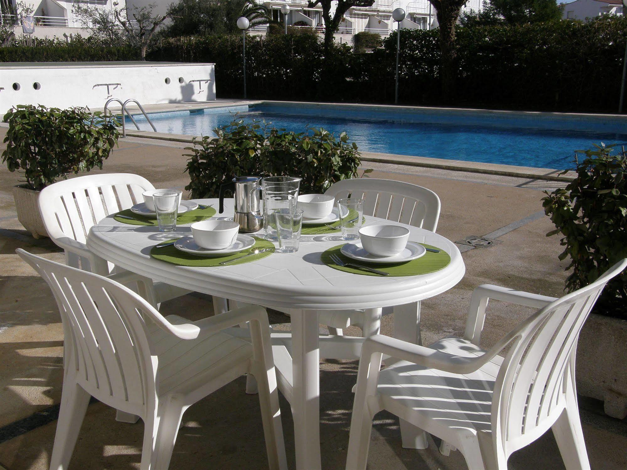 Apartamentos Miami 레스타르티트 외부 사진